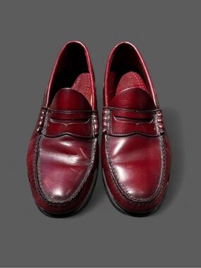 G.H. Bass & Co. Weejuns Burgundy Leather Penny Loafers - 9